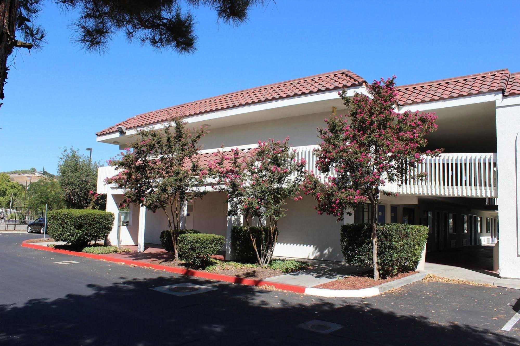Motel 6-Paso Robles, Ca ภายนอก รูปภาพ