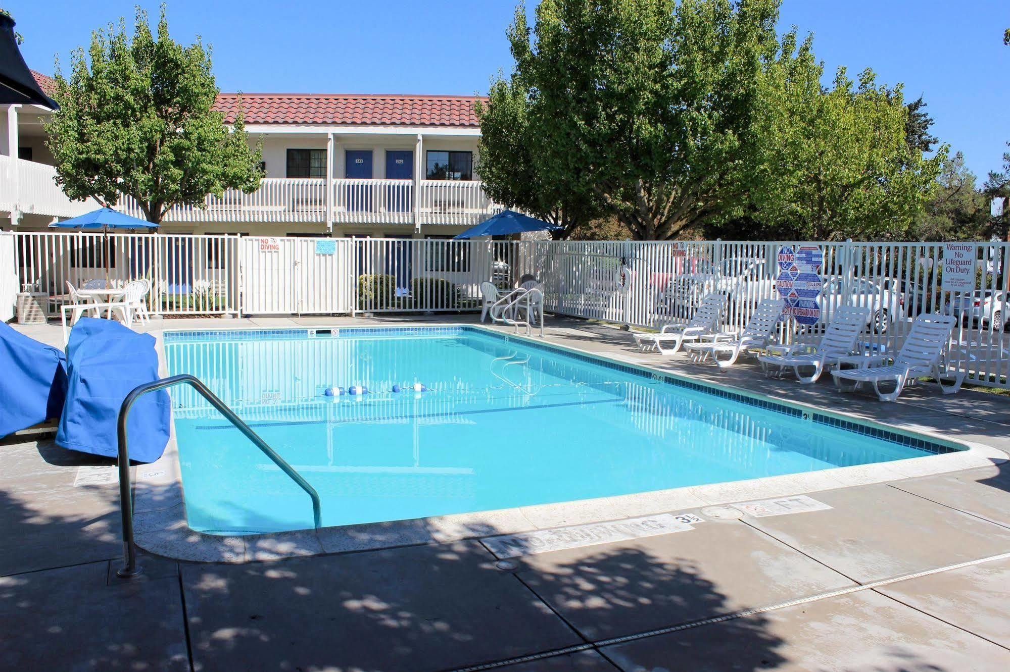 Motel 6-Paso Robles, Ca ภายนอก รูปภาพ