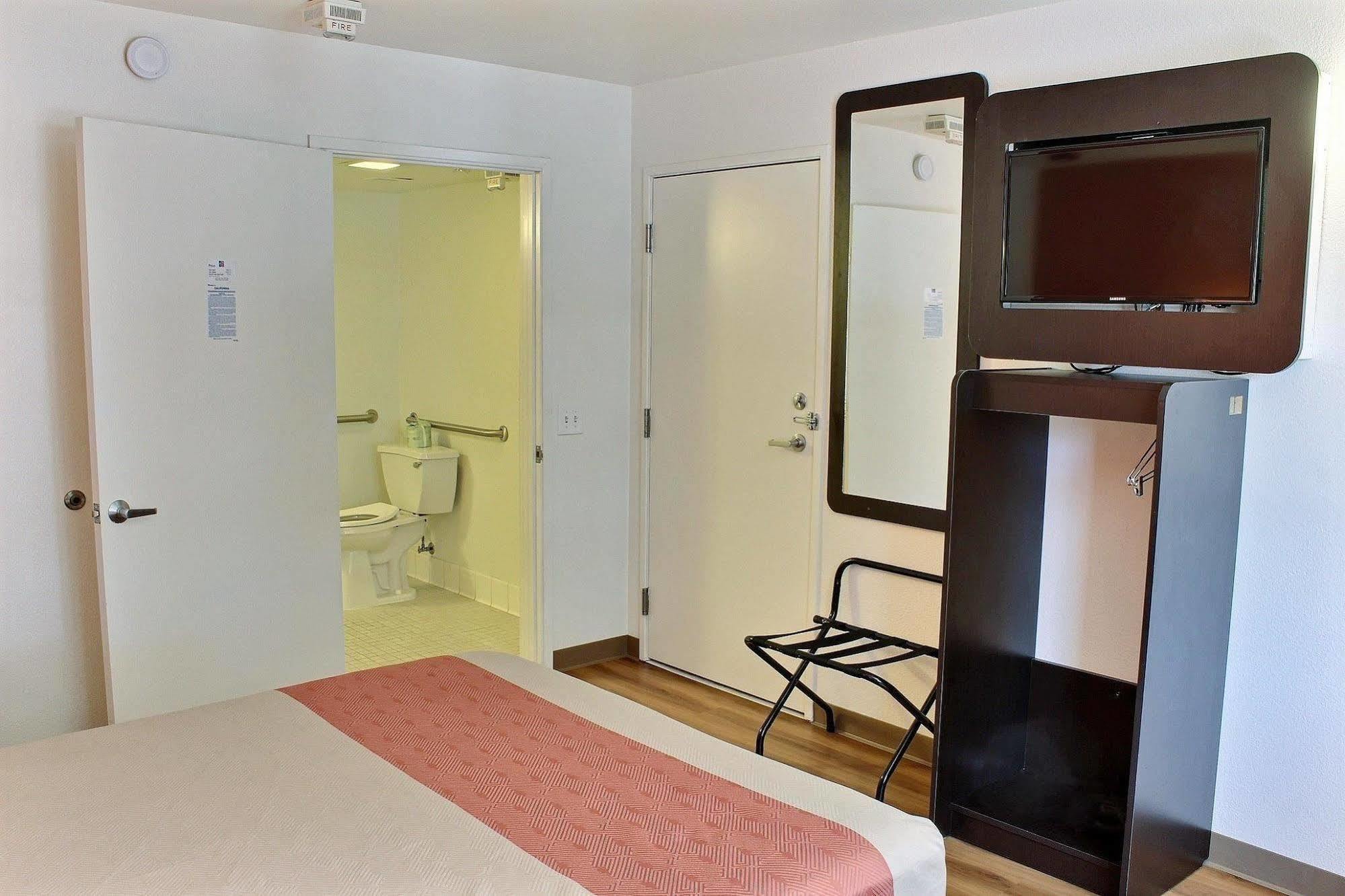 Motel 6-Paso Robles, Ca ภายนอก รูปภาพ